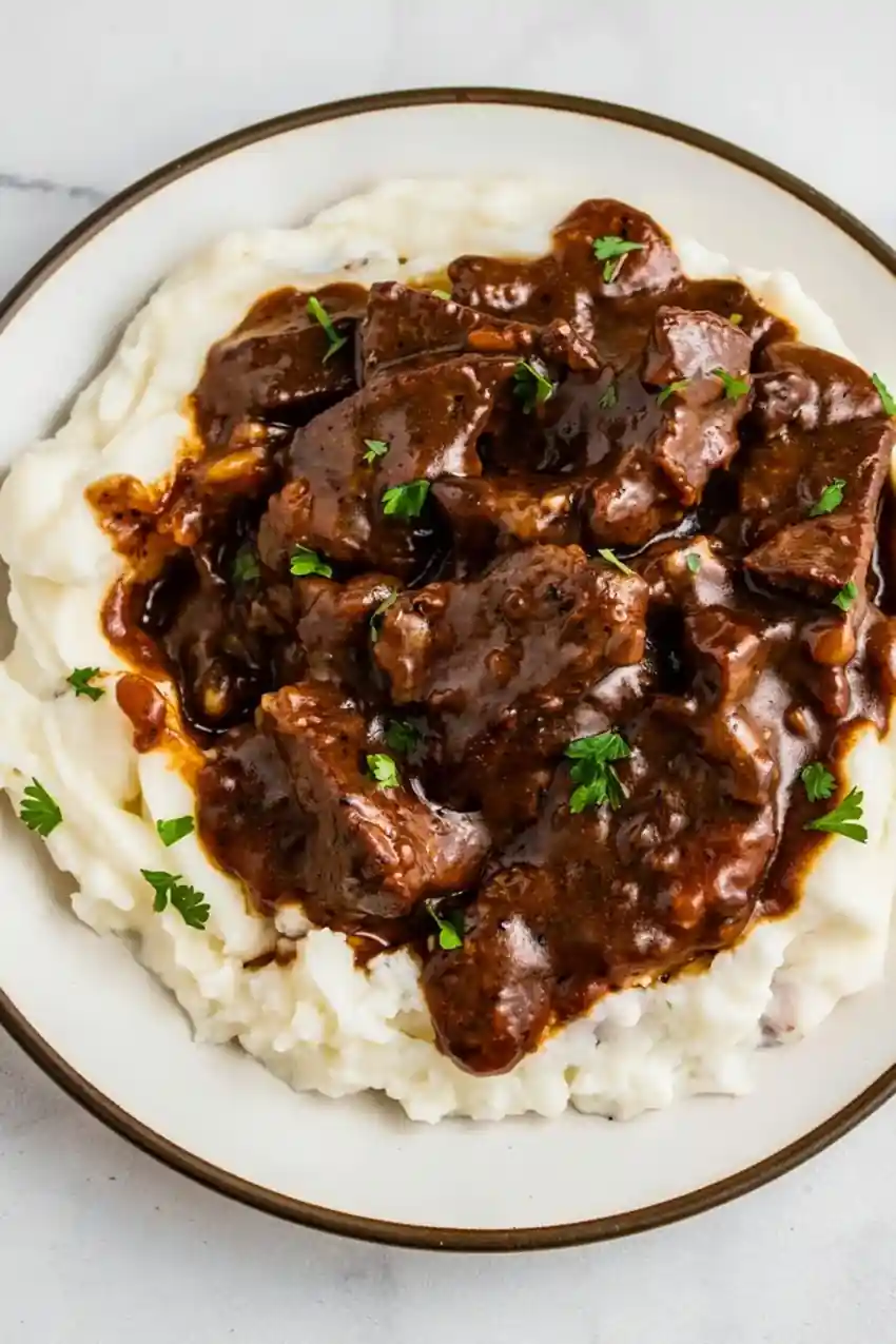 Beef & Stout-Style Gravy Tips
