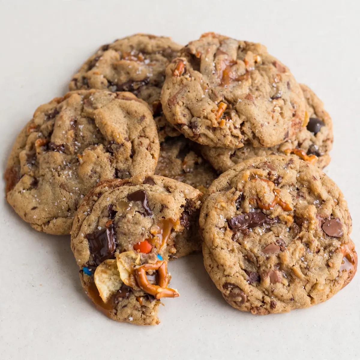 Cozy Weekend Project: Copycat Panera Kitchen Sink Cookies